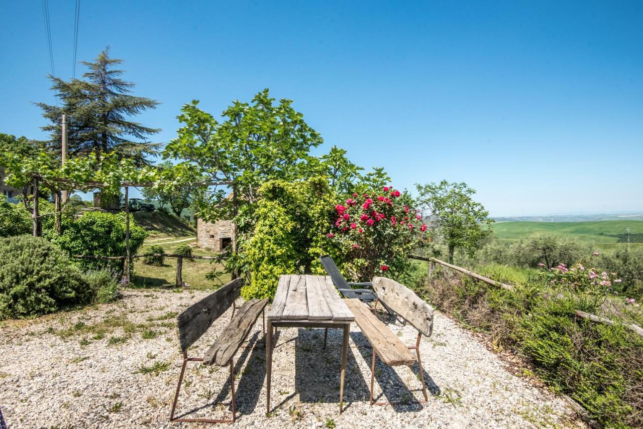 Appartamento Gemma Bianca-Tavoleto Castiglione dʼOrcia Exterior foto